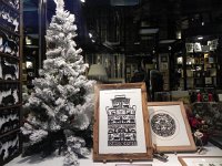 Nikon Coolpix 100  Nikki and I are enchanted by the decoupage art